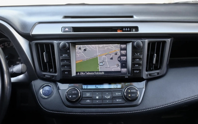 Toyota RAV4 cena 85900 przebieg: 220694, rok produkcji 2017 z Katowice małe 211